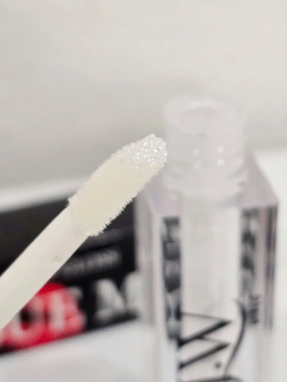 Sue More ✦ Lip Gloss, Eye Shadow ✦ Iridescent Shimmer Dual‑Use Long‑Wear Formula